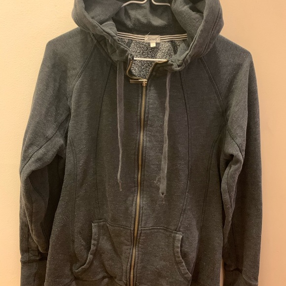 Hoodies very good conditions !Drop me message. - Picture 8 of 8